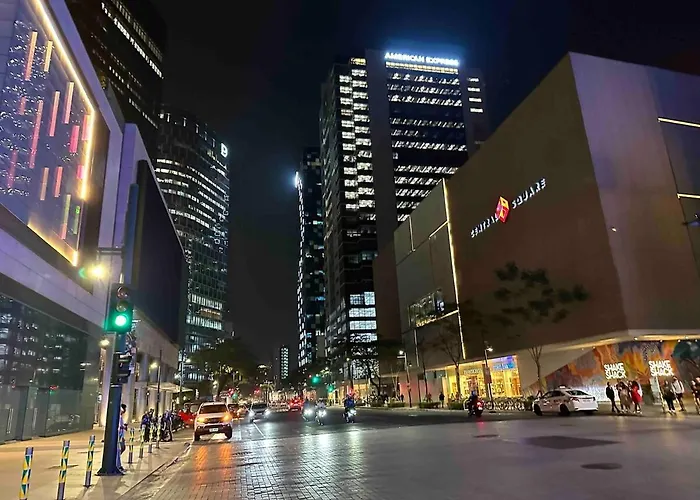 Apartamento Huge 101-sqm 2br In Bgc Up To 12 Guests *