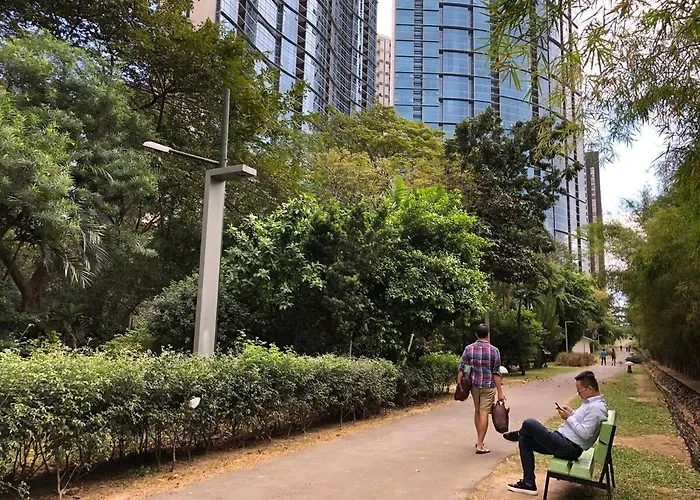 Huge 101-sqm 2br In Bgc Up To 12 Guests * Manila