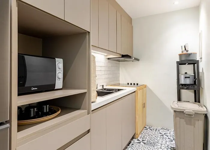Huge 101-sqm 2br In Bgc Up To 12 Guests Apartamento Manila