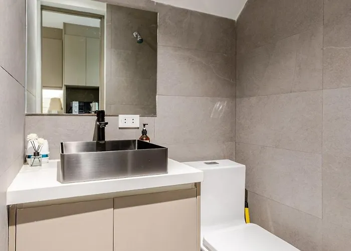 Huge 101-sqm 2br In Bgc Up To 12 Guests